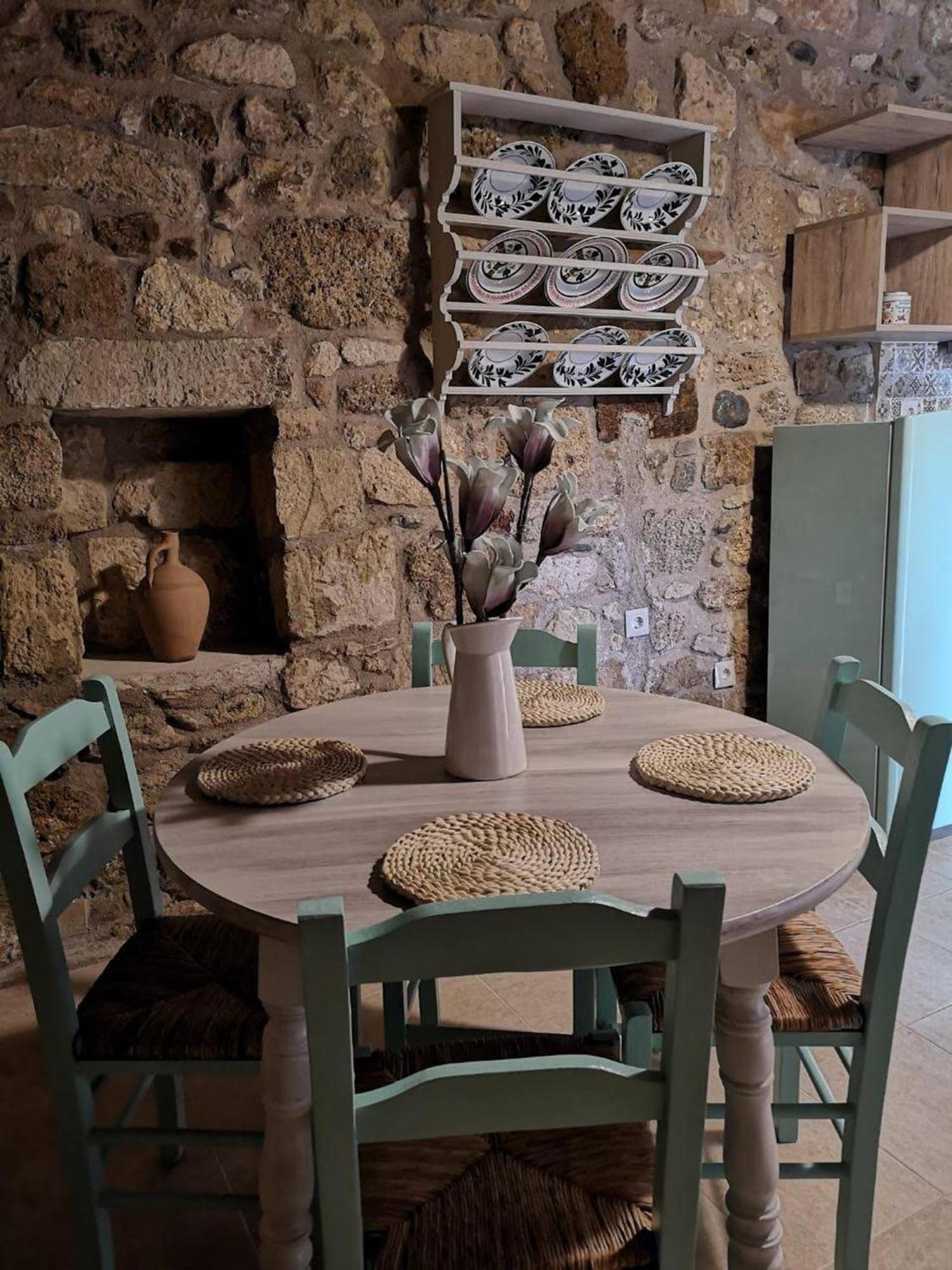 M&M Stone-Village House-Family-Vintage Líndos Zewnętrze zdjęcie